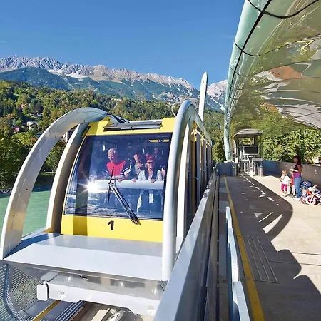 Apartment Absteige Innsbruck- Zentrale Ferienapartments *