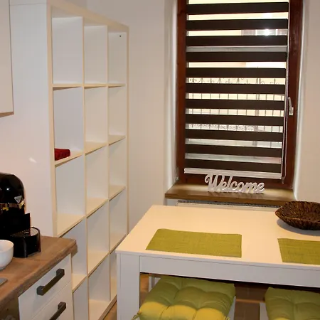 Lägenhet Absteige Innsbruck- Zentrale Ferienapartments *