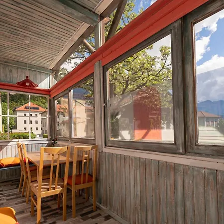 Absteige Innsbruck- Zentrale Ferienapartments Апартаменты *