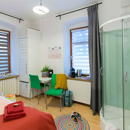 Appartement Absteige Innsbruck- Zentrale Ferienapartments