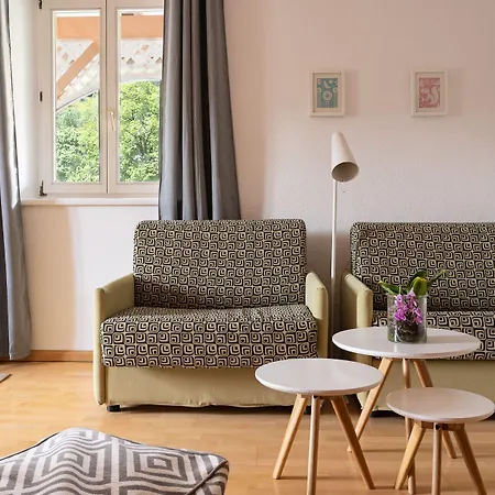 Appartement Absteige Innsbruck- Zentrale Ferienapartments *