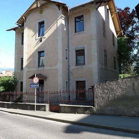 Apartment Absteige Innsbruck- Zentrale Ferienapartments *