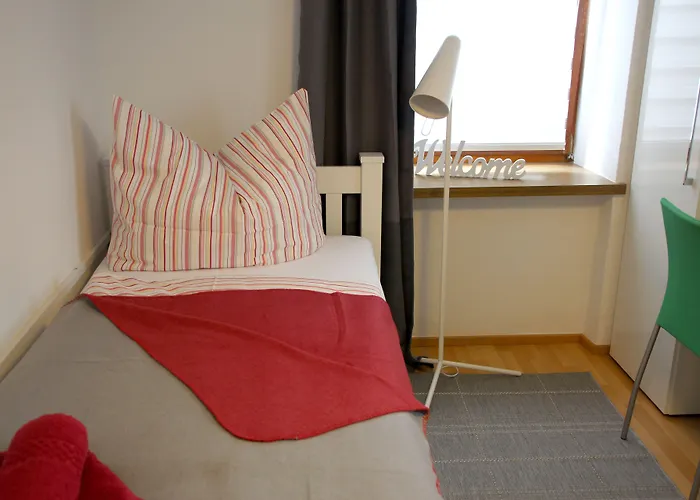 Absteige Innsbruck- Zentrale Ferienapartments Apartman *