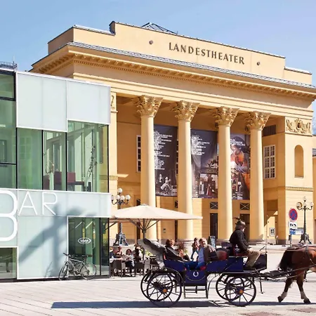 Апартаменты Absteige Innsbruck- Zentrale Ferienapartments *