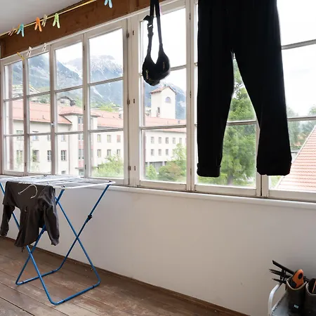 Absteige Innsbruck- Zentrale Ferienapartments Апартаменты *